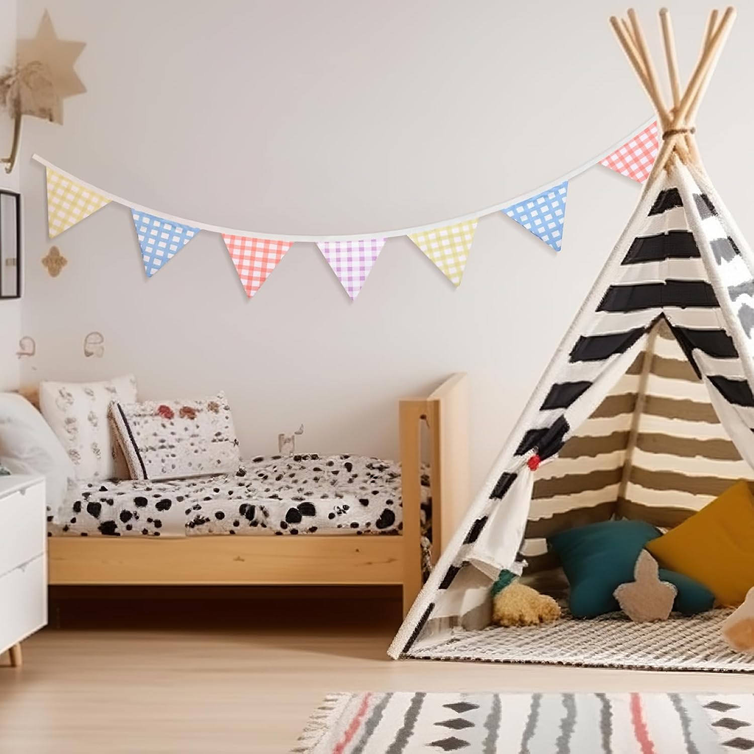 Breling 4 Color Gingham Triangular Flag Banner Set