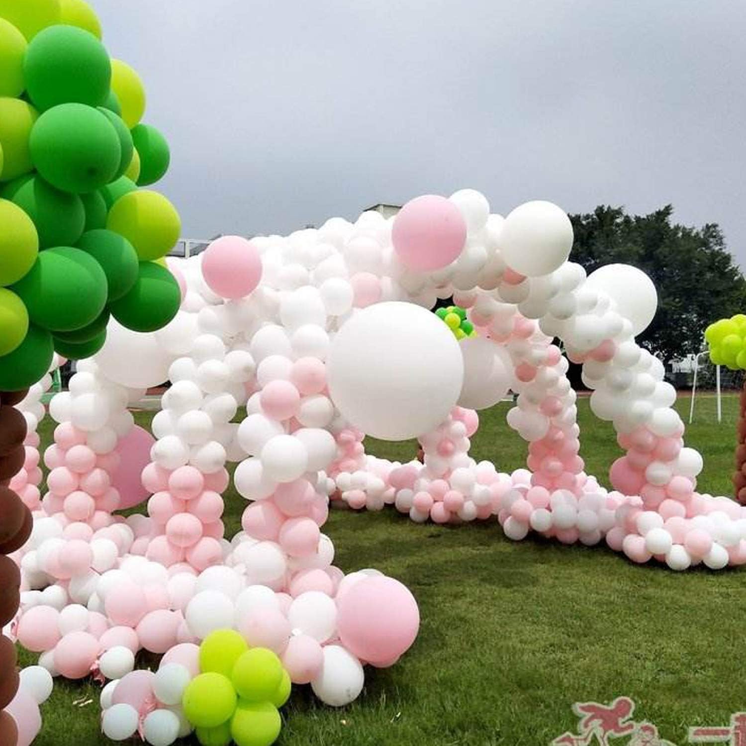 Large Balloon Arch Kit with Heavy Base