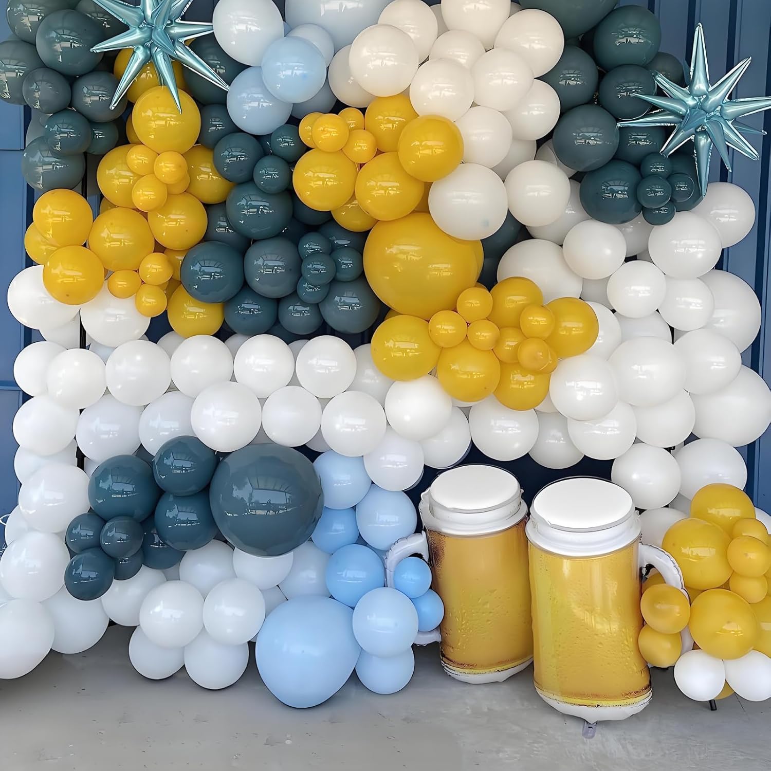 150 Piece White Balloon Set with Different Sizes