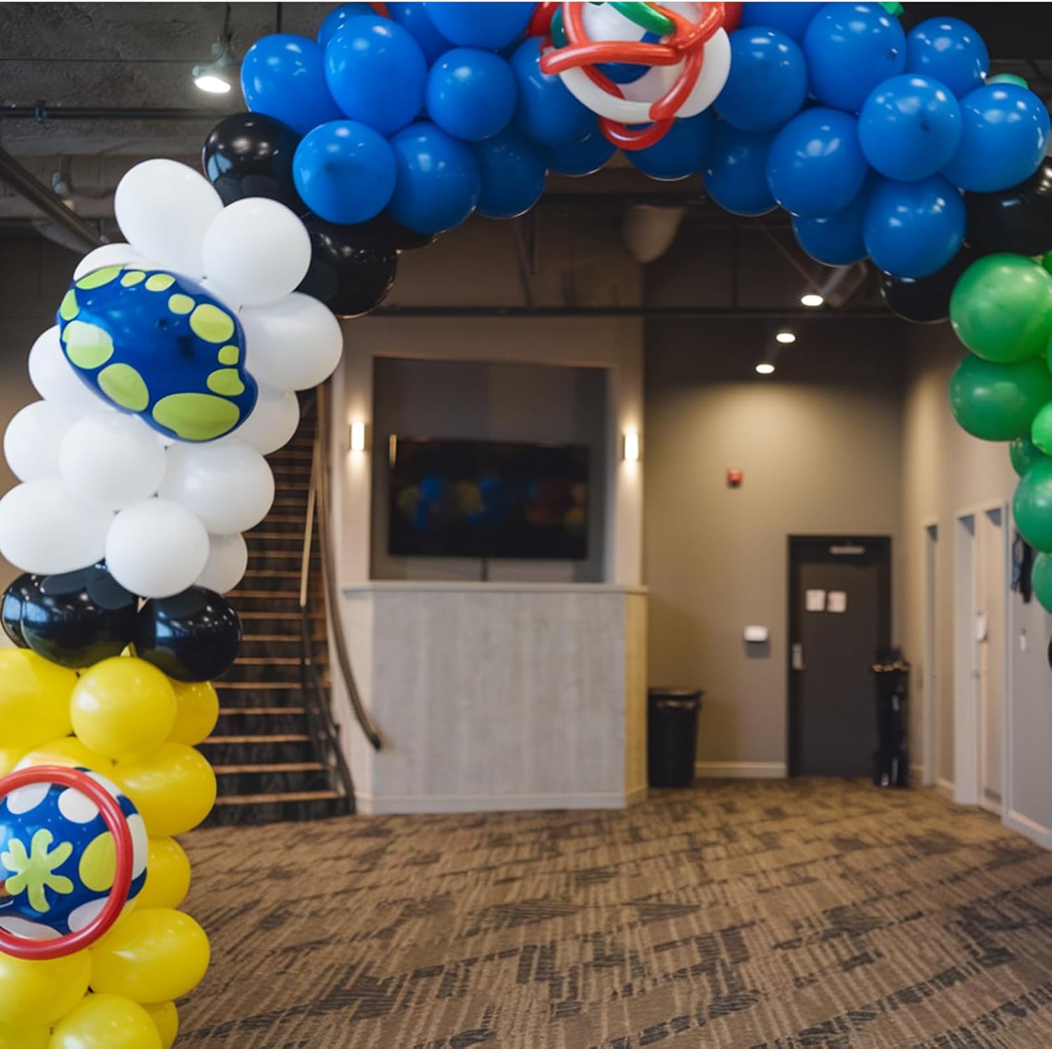 Red Blue Green Black Balloons Set for Party Decorations