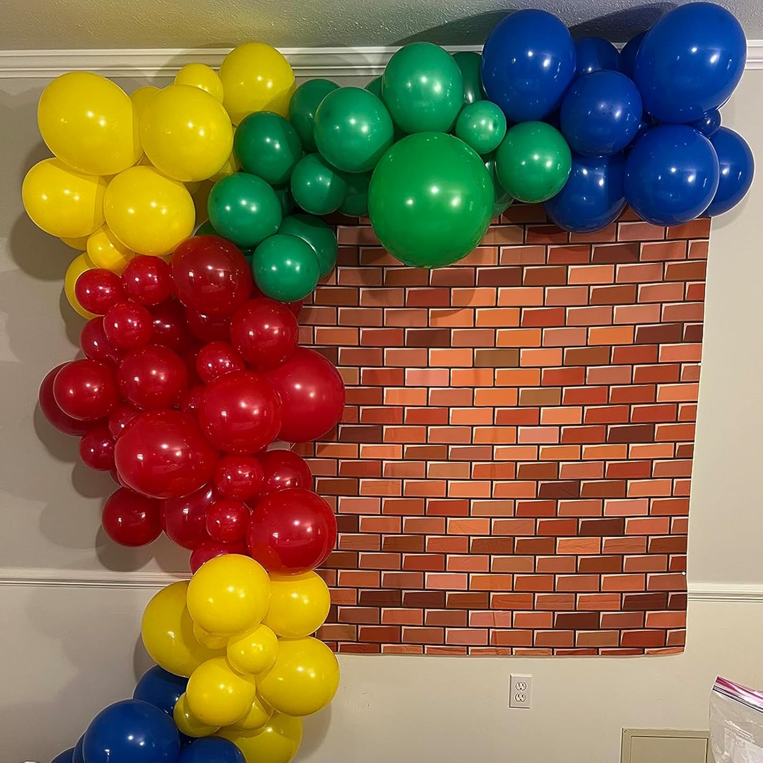 Red Yellow Blue Balloons with Confetti for Birthday Party