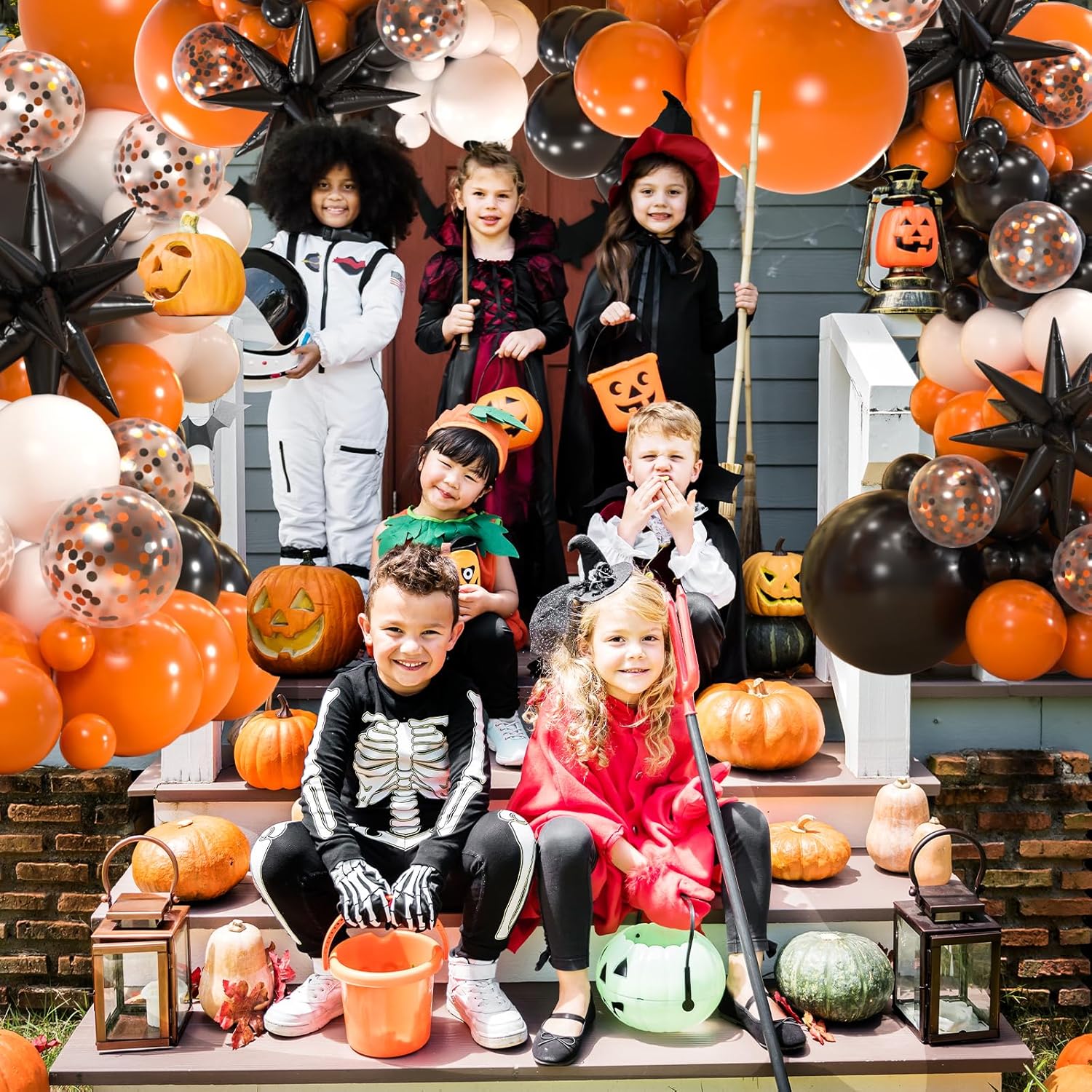 161pcs Black White Orange Balloons Arch Kit with Starburst Foil Balloons
