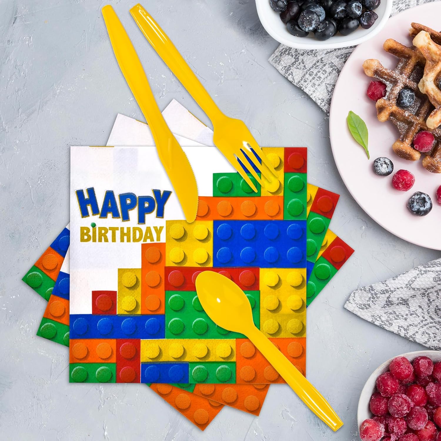 Dylives 180 Pcs Building Block Party Supplies Set